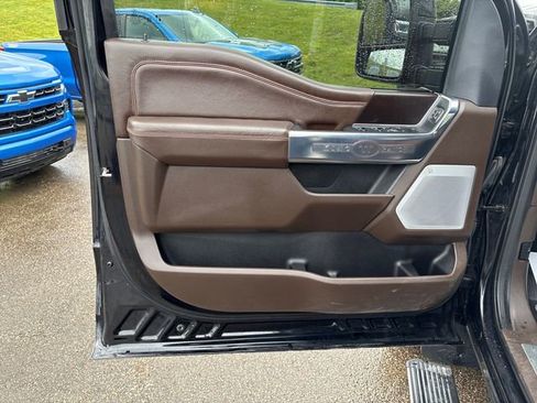 Used 2025 Ford F250 King Ranch AWD/4WD image 7