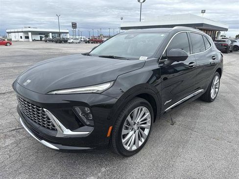 Used 2024 Buick Envision Avenir AWD/4WD image 3