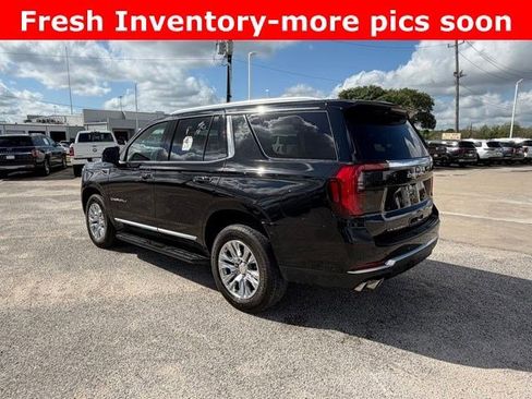 Used 2025 GMC Yukon Denali image 2