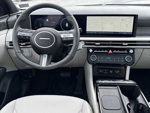 New 2026 Hyundai Tucson Limited image 2