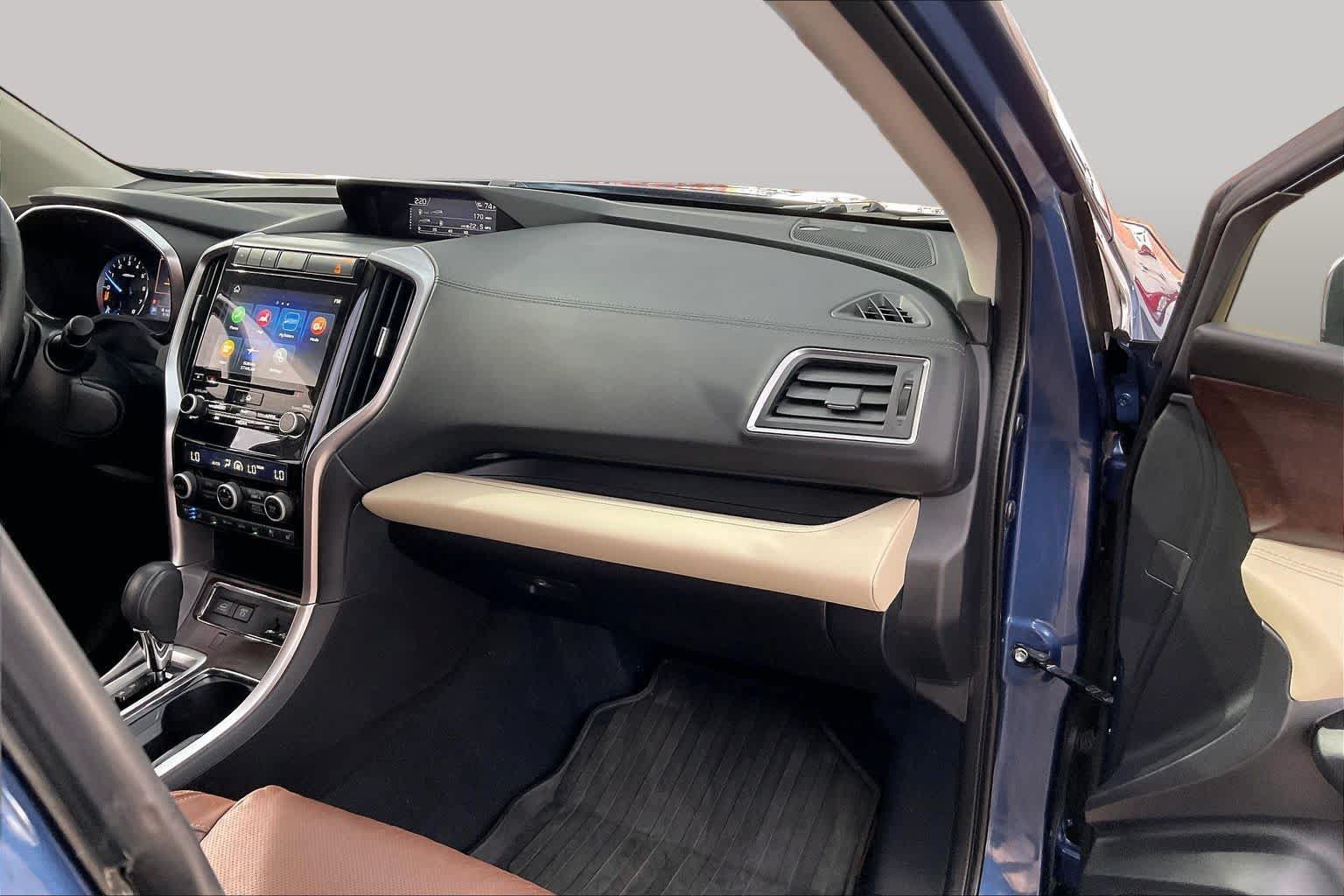 Used 2020 Subaru Ascent Touring w/ Popular Package #3 AWD/4WD image 19