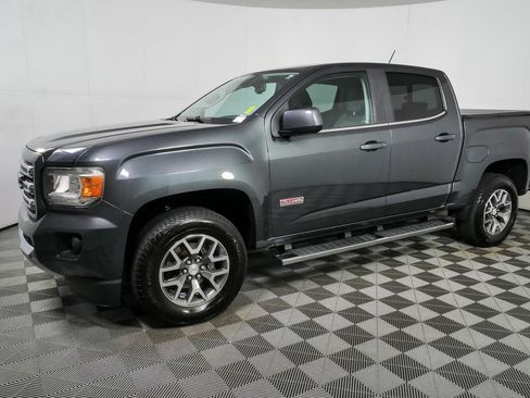 Used 2016 GMC Canyon SLE w/ All Terrain Package AWD/4WD image 25