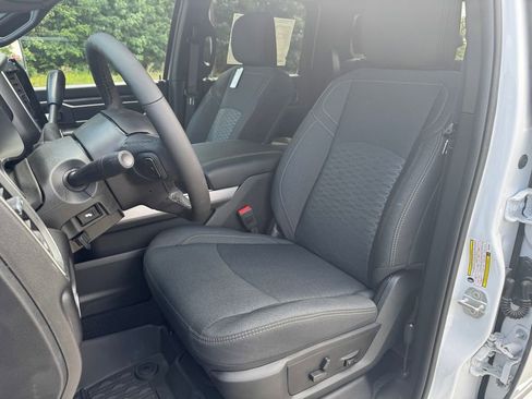 New 2025 RAM 2500 Big Horn image 19