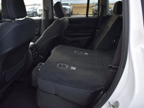 Used 2023 Jeep Grand Cherokee Laredo image 21