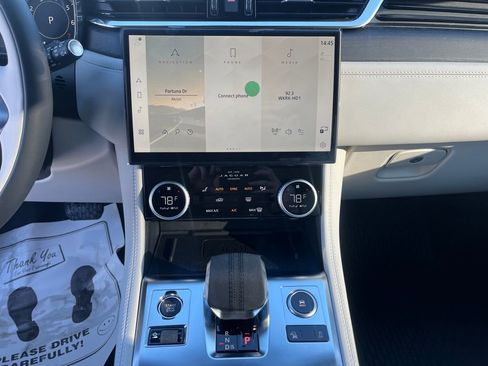 New 2026 Jaguar F-PACE R-Dynamic S image 16