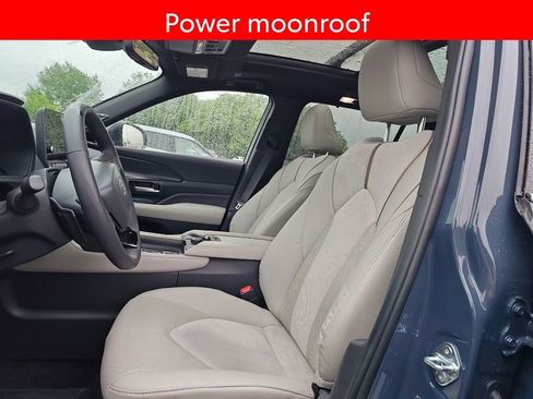 Used 2025 Toyota Grand Highlander AWD Hybrid image 7