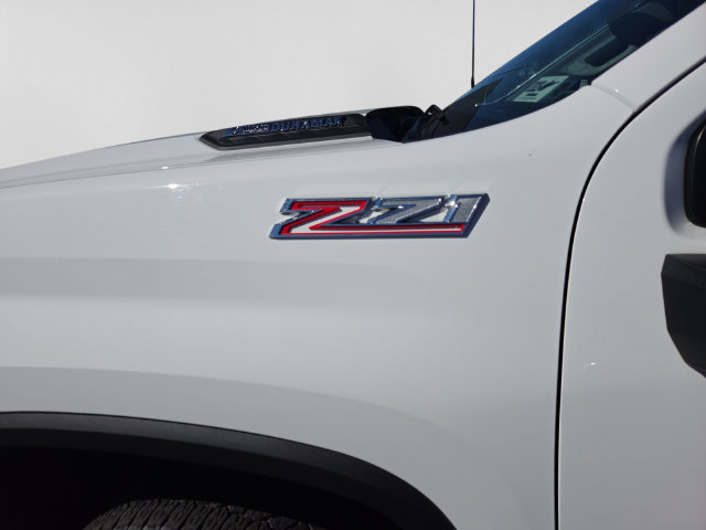 Used 2025 Chevrolet Silverado 2500 Custom w/ Custom Value Package AWD/4WD image 34