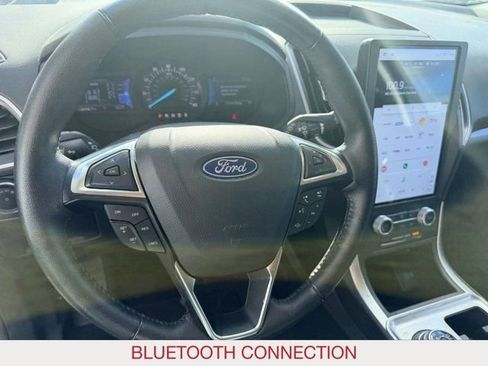 Used 2024 Ford Edge SEL image 17