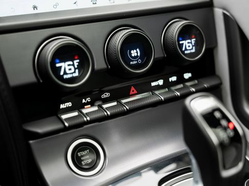 Used 2020 Jaguar F-TYPE Coupe image 50