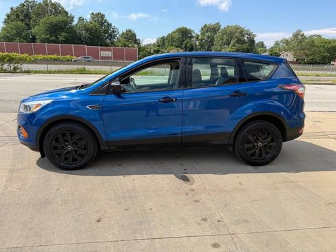 Used 2017 Ford Escape S FWD image 7
