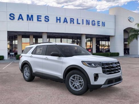 New 2026 Ford Explorer Active w/ Active Comfort Package RWD image 7