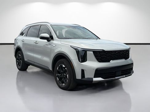 Used 2026 Kia Sorento S AWD/4WD image 1