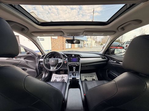 Used 2018 Honda Civic EX-L image 19