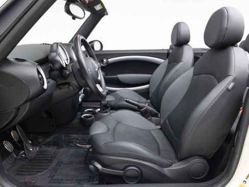 Used 2010 MINI Cooper S image 32