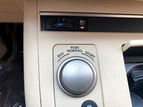 Used 2015 Lexus ES 350 image 21