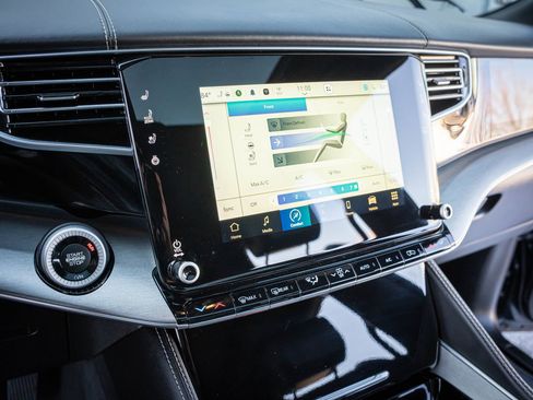 Used 2023 Jeep Wagoneer Series II image 20