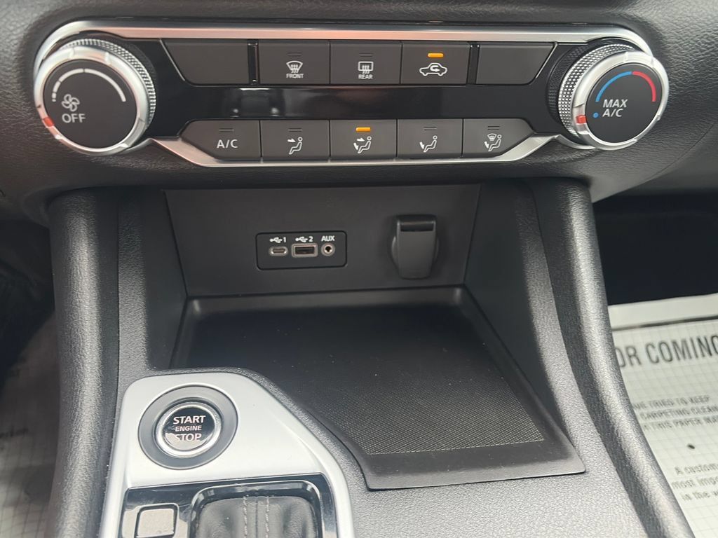 Used 2023 Nissan Sentra SV FWD image 18