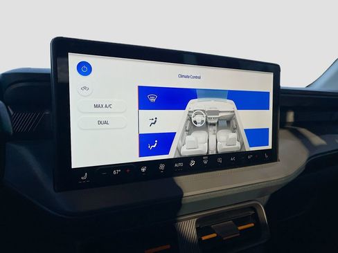 Used 2025 Ford Maverick Tremor image 16