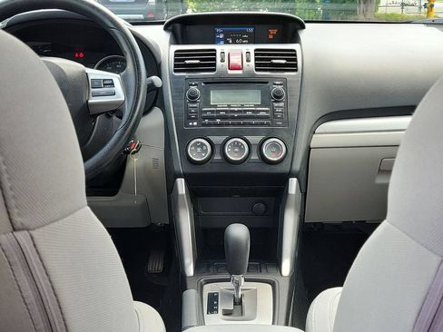 Used 2015 Subaru Forester 2.5i w/ Alloy Wheel Package AWD/4WD image 15