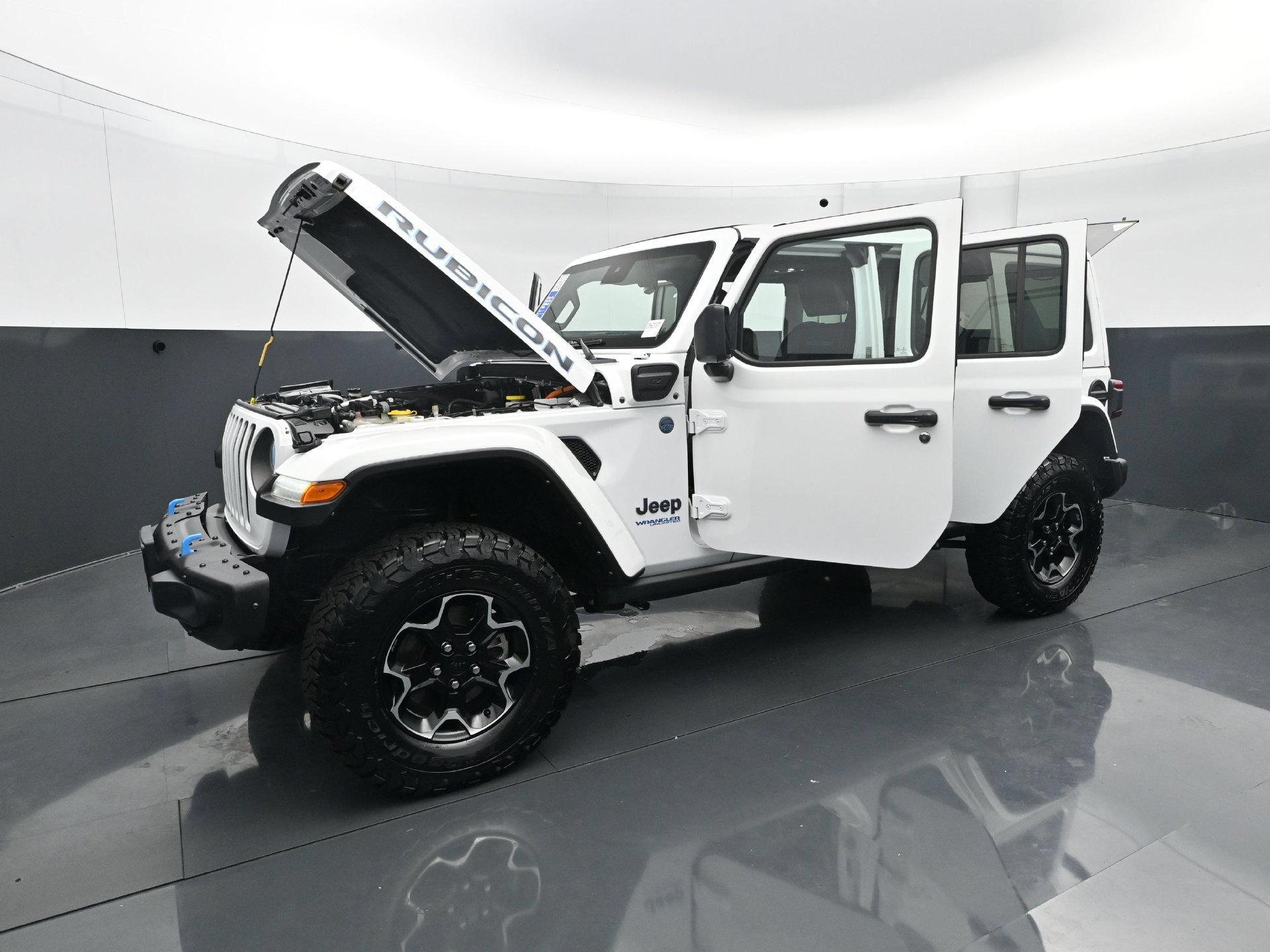 Used 2021 Jeep Wrangler Unlimited Rubicon 4xe w/ Steel Bumper Group AWD/4WD image 27