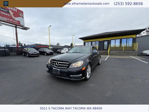 Used 2014 Mercedes-Benz C 250 Sedan image 2