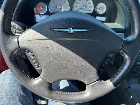 Used 2003 Ford Thunderbird image 16