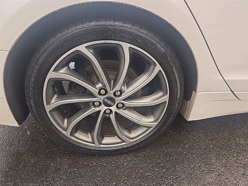 Used 2019 Lincoln MKZ Reserve w/ Reserve Plus Package image 10