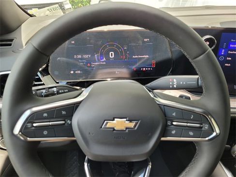 New 2025 Chevrolet Suburban Premier w/ Sun And Tow Package image 21