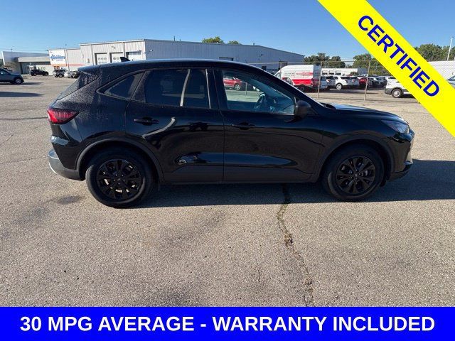 Certified 2025 Ford Escape Active FWD image 9