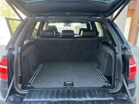 Used 2010 BMW X5 xDrive30i image 25