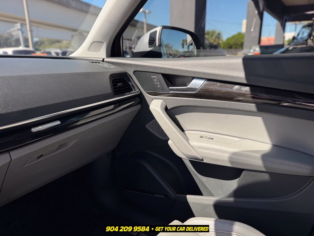 Used 2019 Audi Q5 Premium w/ Premium Plus Package AWD/4WD image 16