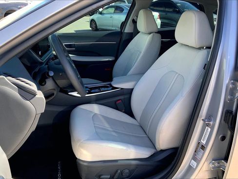 Used 2023 Hyundai Sonata SEL image 16