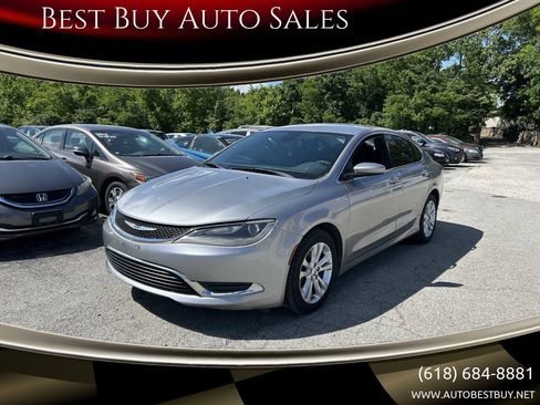Used 2015 Chrysler 200 Limited w/ Convenience Group FWD image 1
