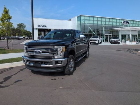 Used 2017 Ford F350 Lariat w/ Chrome Package AWD/4WD image 1