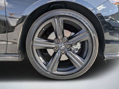 Used 2025 Honda Accord Sport image 10