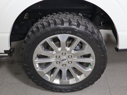 Used 2023 Ford F150 Limited image 12