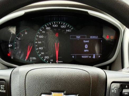 Used 2019 Chevrolet Sonic LT FWD image 8