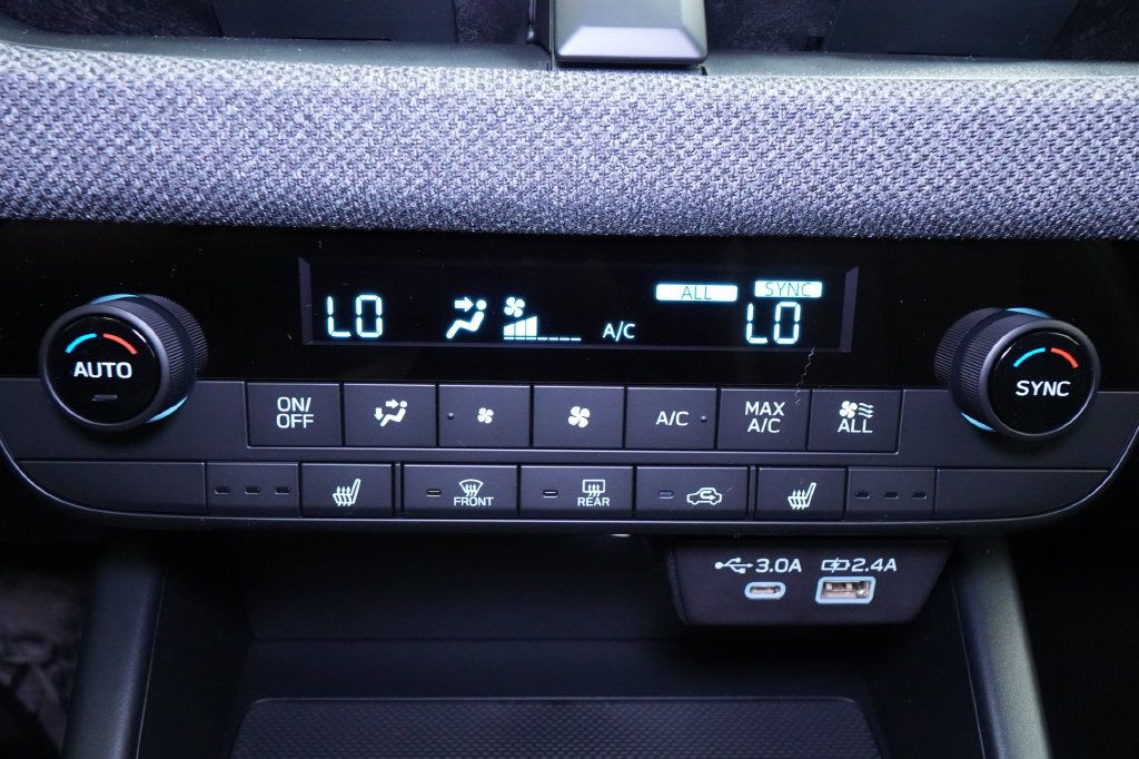 Used 2026 Subaru Outback Premium AWD/4WD image 35