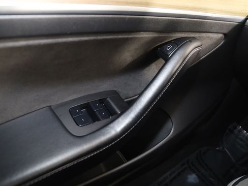 Used 2021 Tesla Model 3 Standard Range Plus RWD image 26