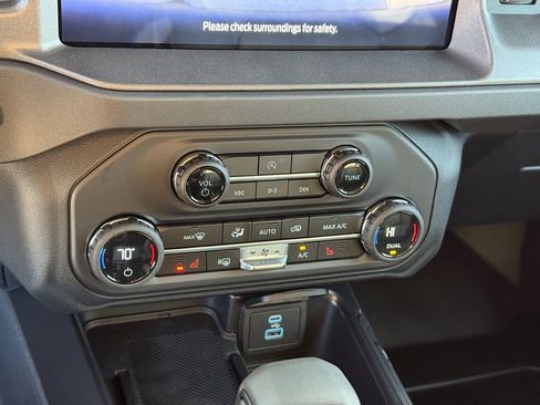 New 2025 Ford Bronco Big Bend image 17