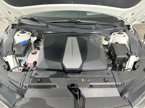 Used 2023 Kia EV6 GT-Line image 35