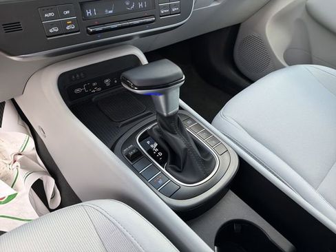 Certified 2026 Hyundai Kona SEL Sport image 30