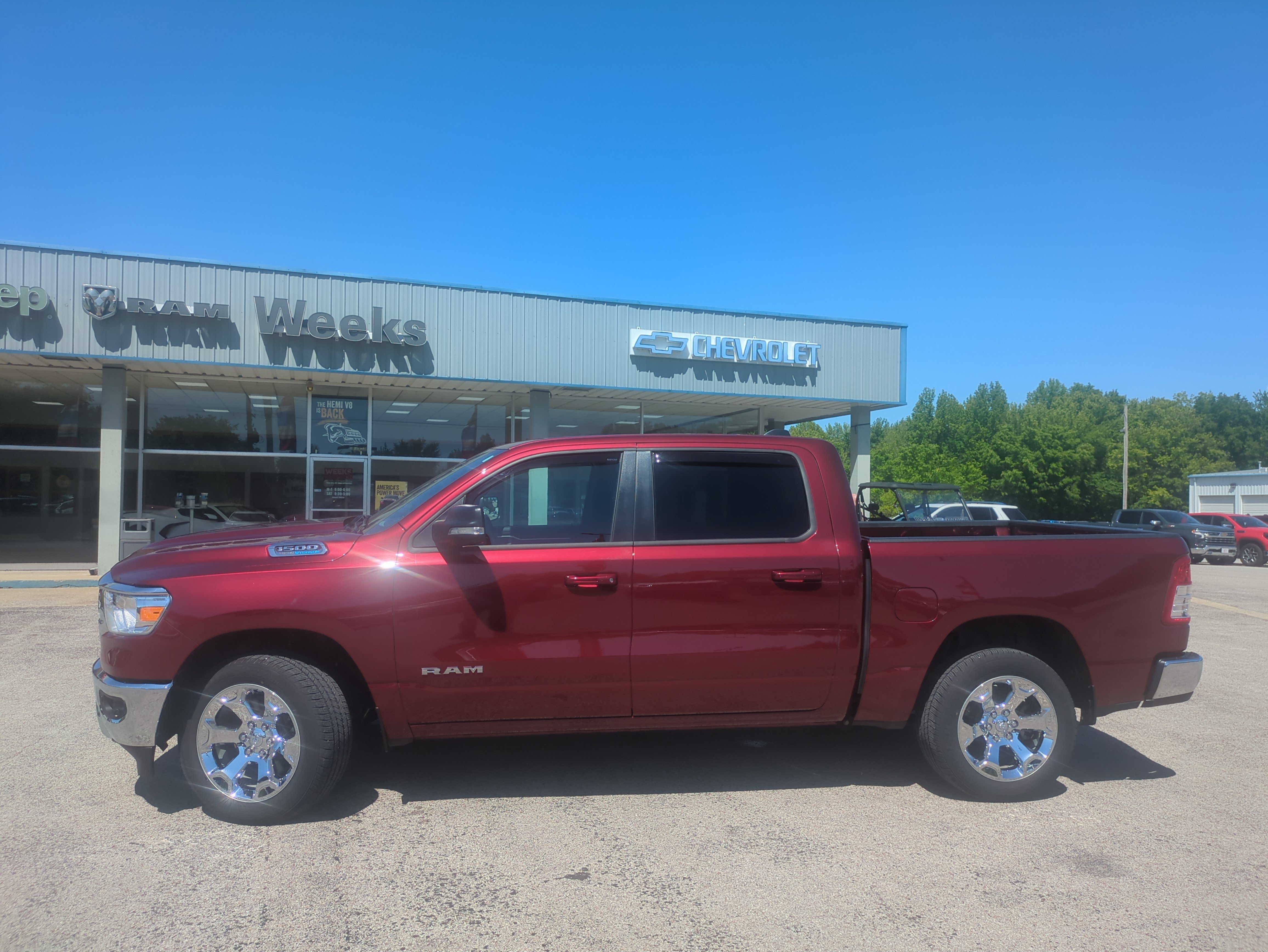 Used 2022 RAM 1500 Big Horn AWD/4WD image 2