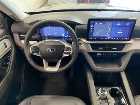 New 2026 Ford Explorer Active AWD/4WD image 14