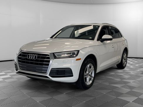 Used 2018 Audi Q5 2.0T Premium w/ Convenience Package AWD/4WD image 4