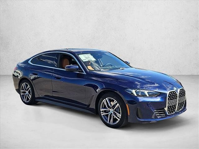 New 2026 BMW 430i w/ Driving Assistance Package RWD image 7