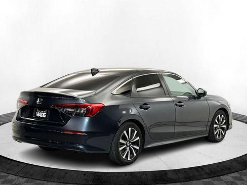 Used 2022 Honda Civic EX image 6