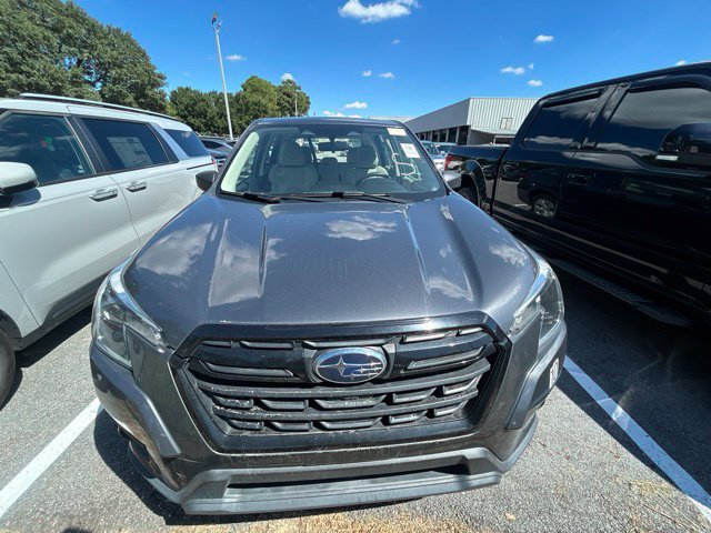 Used 2022 Subaru Forester AWD/4WD image 2