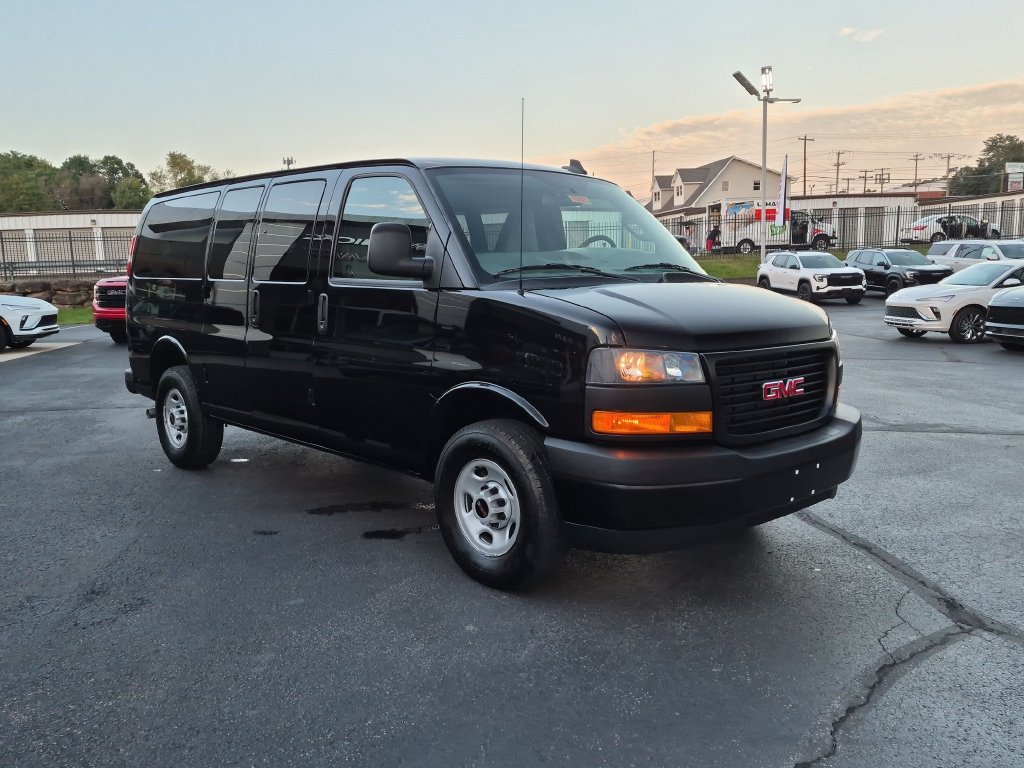 New 2026 GMC Savana 2500 LS RWD image 4