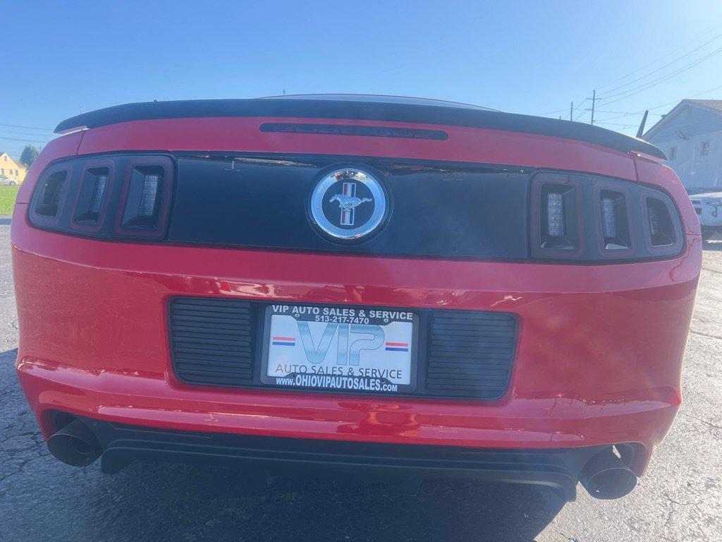 Used 2013 Ford Mustang Boss 302 w/ Boss 302 Accessory Pkg RWD image 7